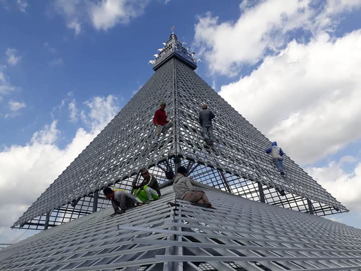 Rangka Atap Baja Ringan